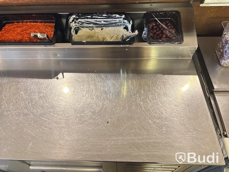 Rostfri kylbänk med kylränna