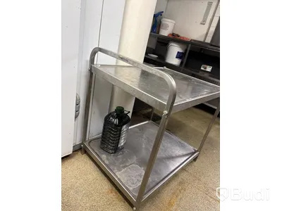 Rostfri bänk