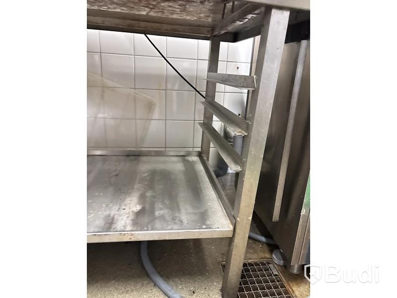 Rostfri bänk