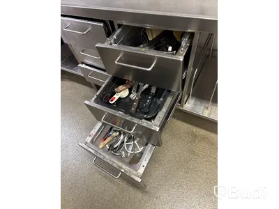 Rostfri diskbänk