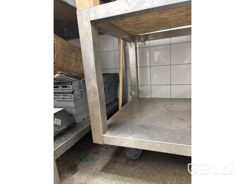 Rostfri vagn