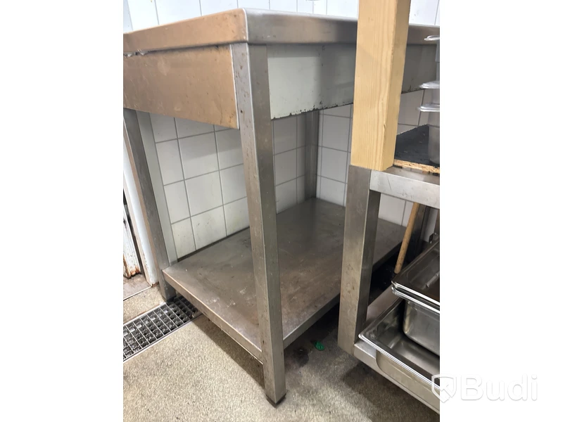Rostfri bänk