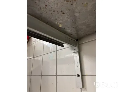 7 st. Rostfria vägghyllor