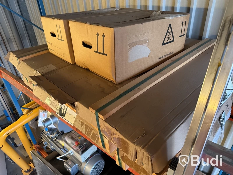 Lyftbord CUB 1000, blå, nypris 33 000 kr