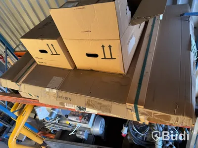 Lyftbord CUB 1000, blå, nypris 33 000 kr