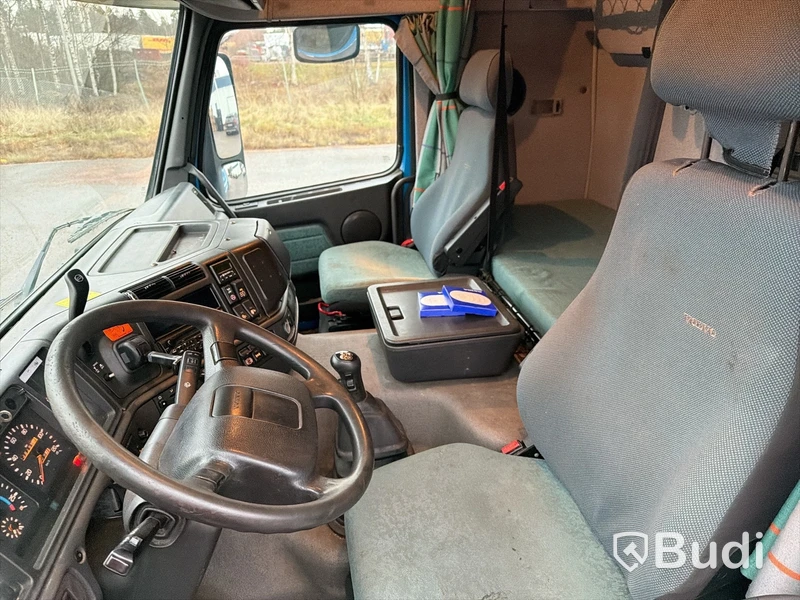 Kylbil Volvo FM12 6X2 -2000