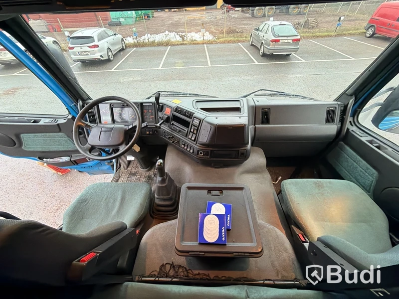 Kylbil Volvo FM12 6X2 -2000