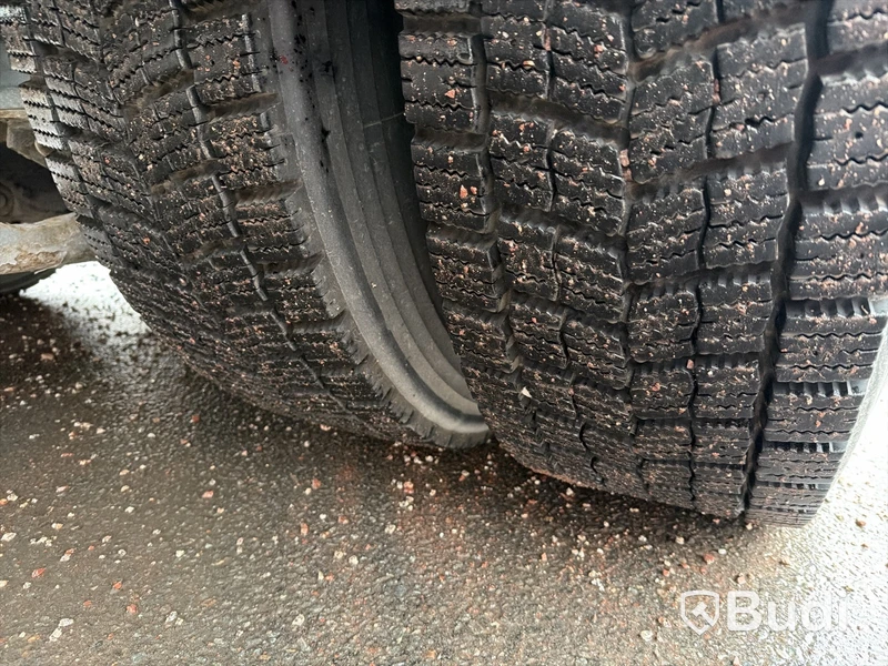 Kylbil Volvo FM12 6X2 -2000