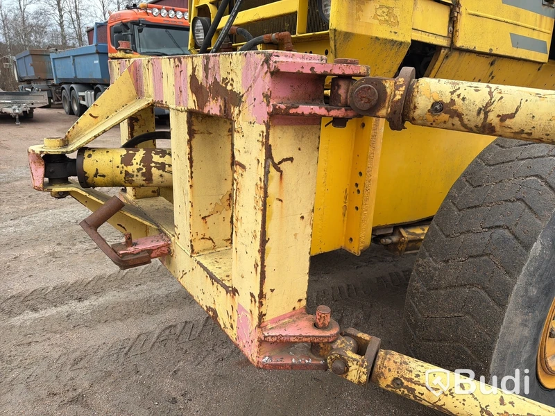 Väghyvel Aveling-Barford ASG 113 – 1986 – 6x6 – snöröjningsutrustad