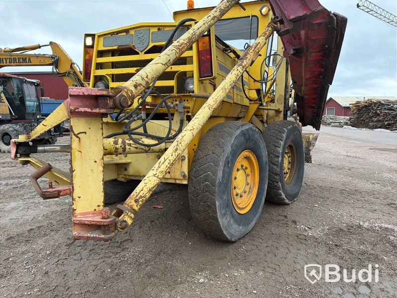 Väghyvel Aveling-Barford ASG 113 – 1986 – 6x6 – snöröjningsutrustad