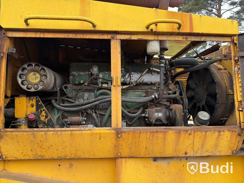 Väghyvel Aveling-Barford ASG 113 – 1986 – 6x6 – snöröjningsutrustad
