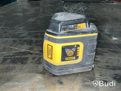 Laserinstrument Stanley SLL360 och en vägglaser med regelsökare Black & Decker LZRI