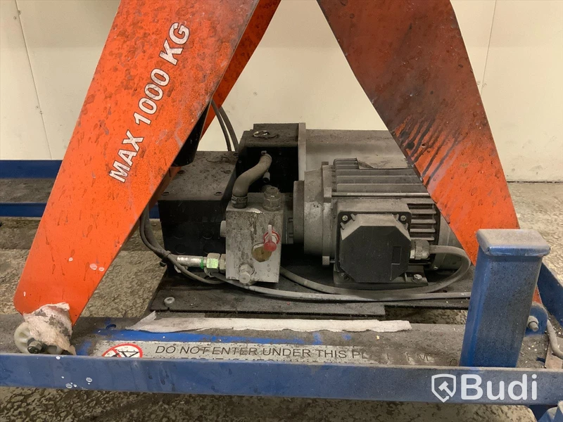 Saxbord / lyftbord. Elmo Lift cl 1001