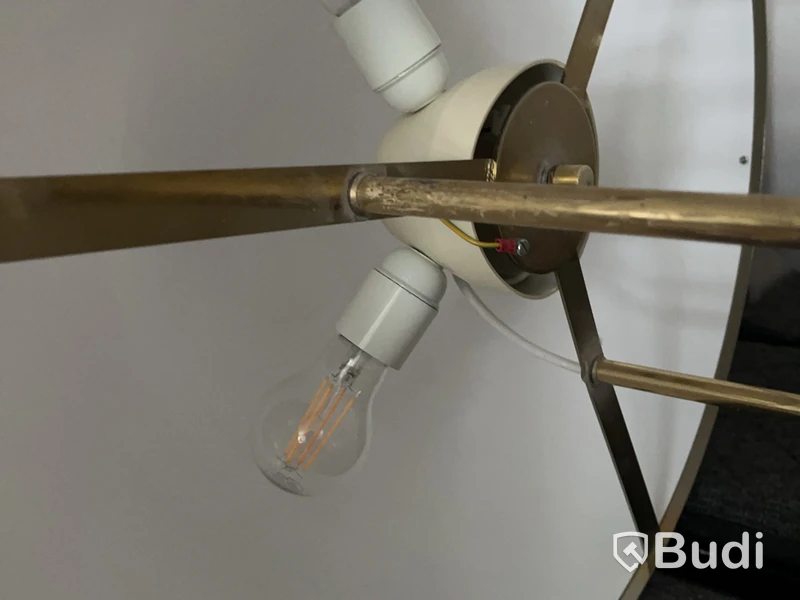 8 white ceiling lamps, glass and metal, approx. 70 x 56 cm