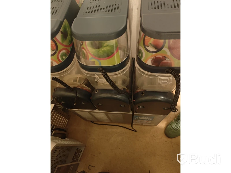 Slush machine, 3 containers