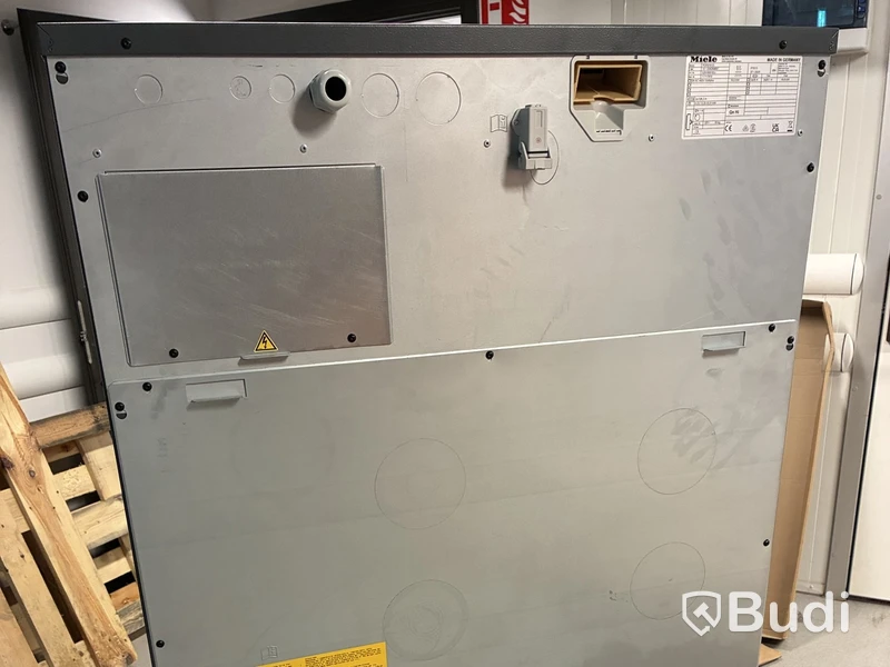 Professional Miele PDR 918 EL tumble dryer