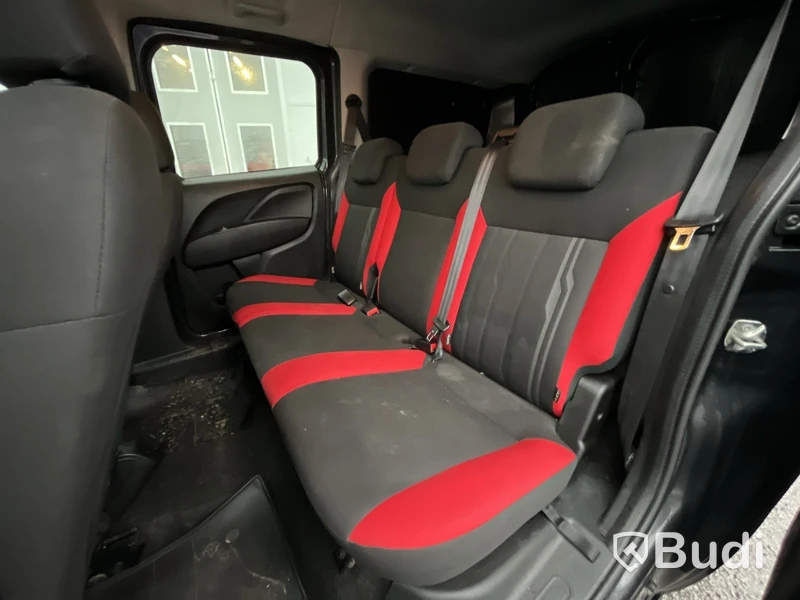 Personbil Fiat Doblo Maxi -2018 | 5-sits | Dragkrok