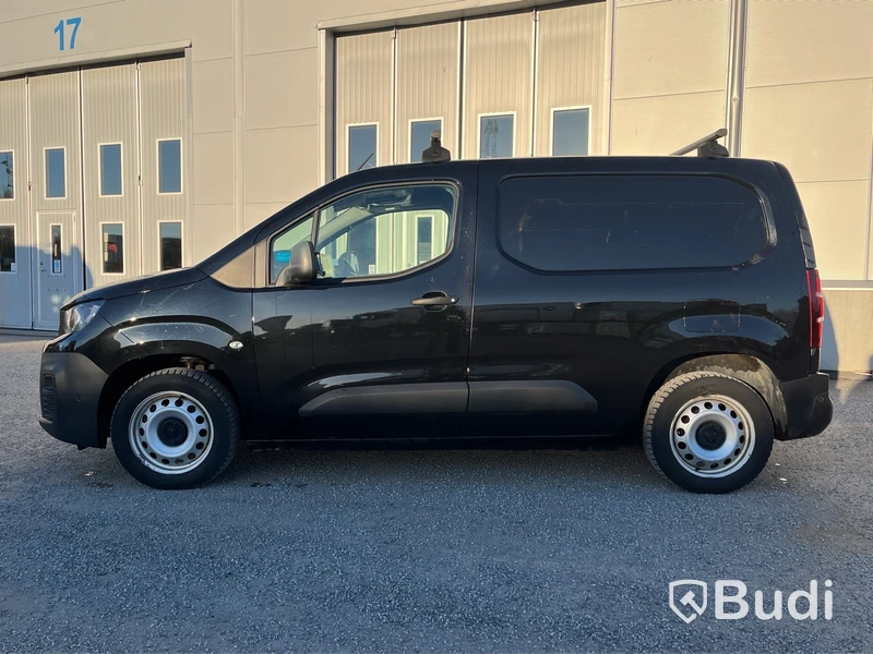 Skåpbil Peugeot Partner -2019 | 10853 mil | Dragkrok