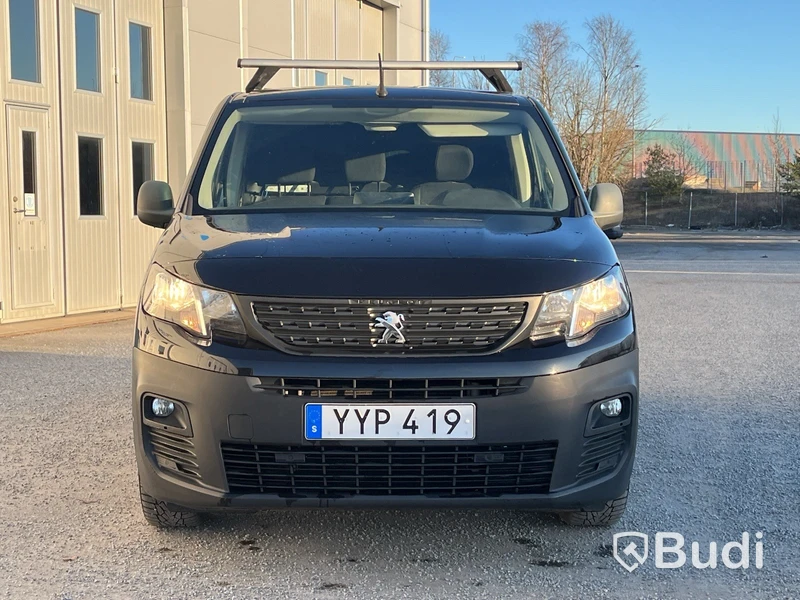 Skåpbil Peugeot Partner -2019 | 10853 mil | Dragkrok