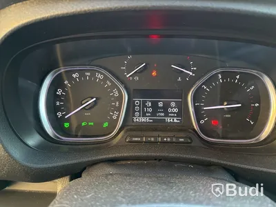 Skåpbil Peugeot Expert BlueHDi Skåp (122hk) -2019, 4400 mil, mycket material ingår!