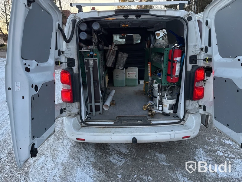 Skåpbil Peugeot Expert BlueHDi Skåp (122hk) -2019, 4400 mil, mycket material ingår!
