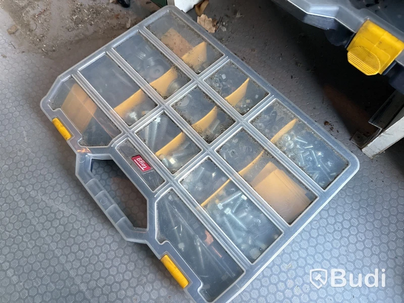 Skåpbil Peugeot Expert BlueHDi Skåp (122hk) -2019, 4400 mil, mycket material ingår!