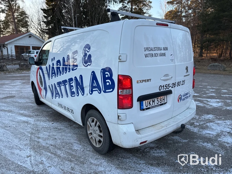 Skåpbil Peugeot Expert BlueHDi Skåp (122hk) -2019, 4400 mil, mycket material ingår!