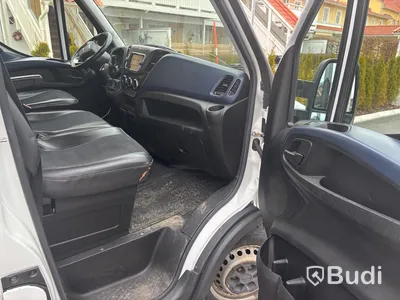 Skåpbil Iveco Daily 35-140, 2.3 JTD Hi-Matic -2020 | Dragkrok