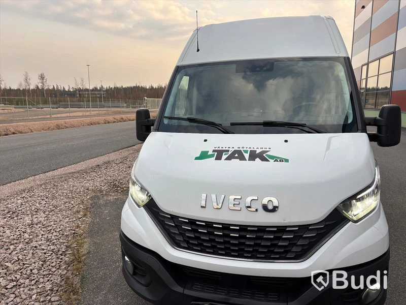 Skåpbil Iveco Daily 35-140, 2.3 JTD Hi-Matic -2020 | Dragkrok