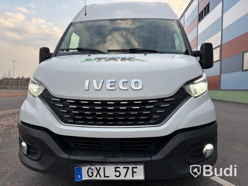 Skåpbil Iveco Daily 35-140, 2.3 JTD Hi-Matic -2020 | Dragkrok