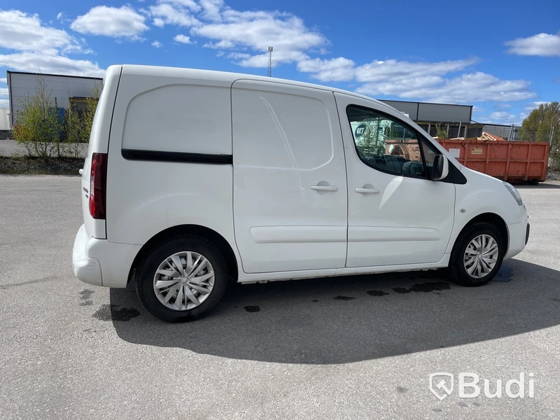 Peugeot Partner -2015 | Van 1.6 | BlueHDi | Manual | 75hp