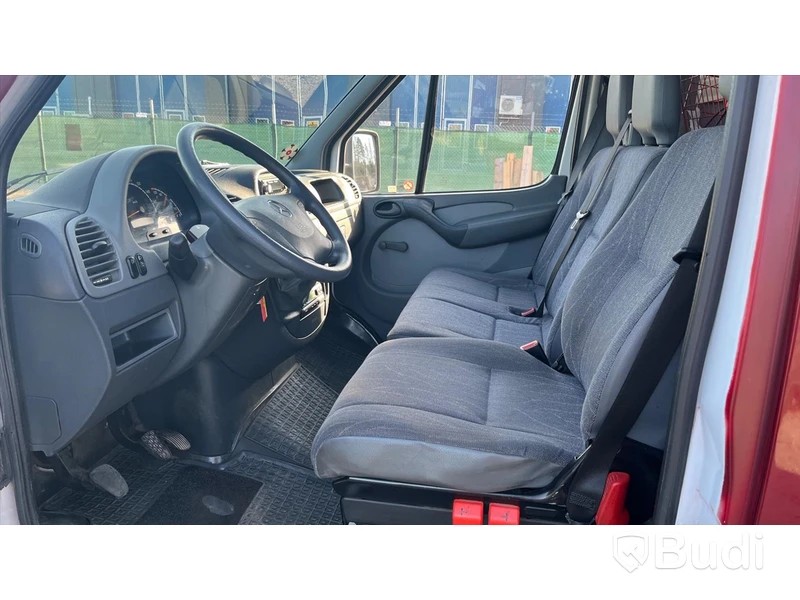 Skåpbil Mercedes-Benz Sprinter -2001 | 416 CDI | Manuell |156hk