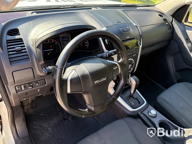 Isuzu D-MAX 2.5 DDI 4WD (163hk)- 2015