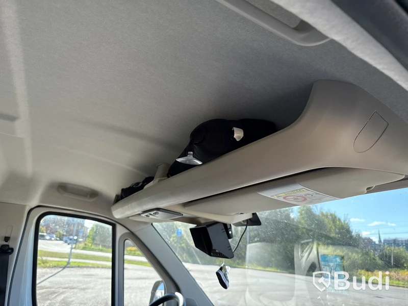 Peugeot Boxer 335 volymskåp med bakgavellyft  (163hk) -2019, Endast 7500 mil!