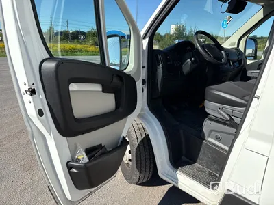 Peugeot Boxer 335 volymskåp med bakgavellyft  (163hk) -2019, Endast 7500 mil!