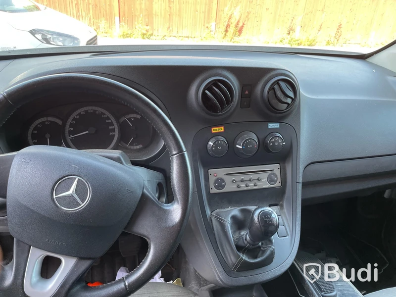 Skåpbil Mercedes-Benz Citan 109 CDI Manuell, 95hk -2021 | Reparationsobjekt