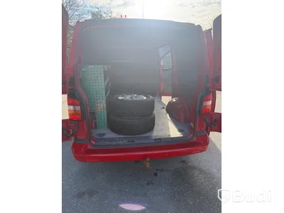 Skåpbil Volkswagen Transporter T28 2.5 TDI Manuell 174hk - 2009