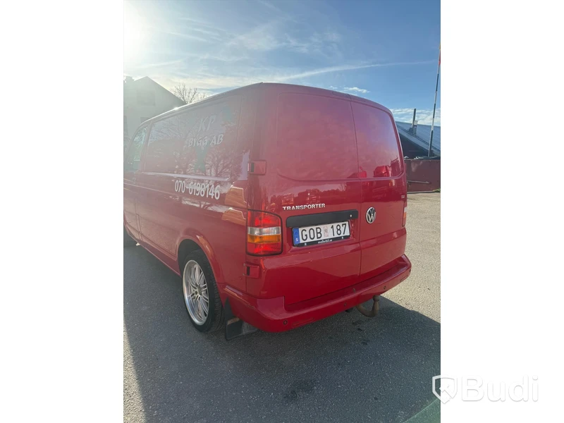 Skåpbil Volkswagen Transporter T28 2.5 TDI Manuell 174hk - 2009