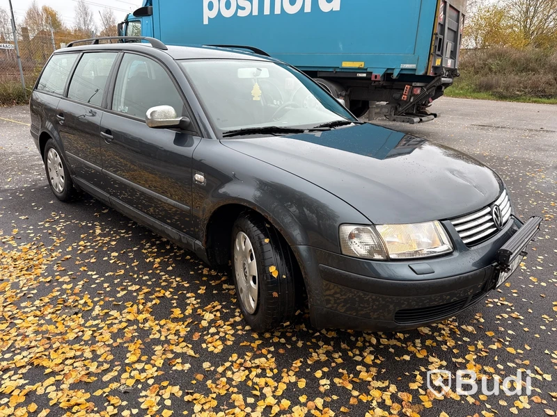 Volkswagen Passat 1.8T Variant (150hk) -2000
