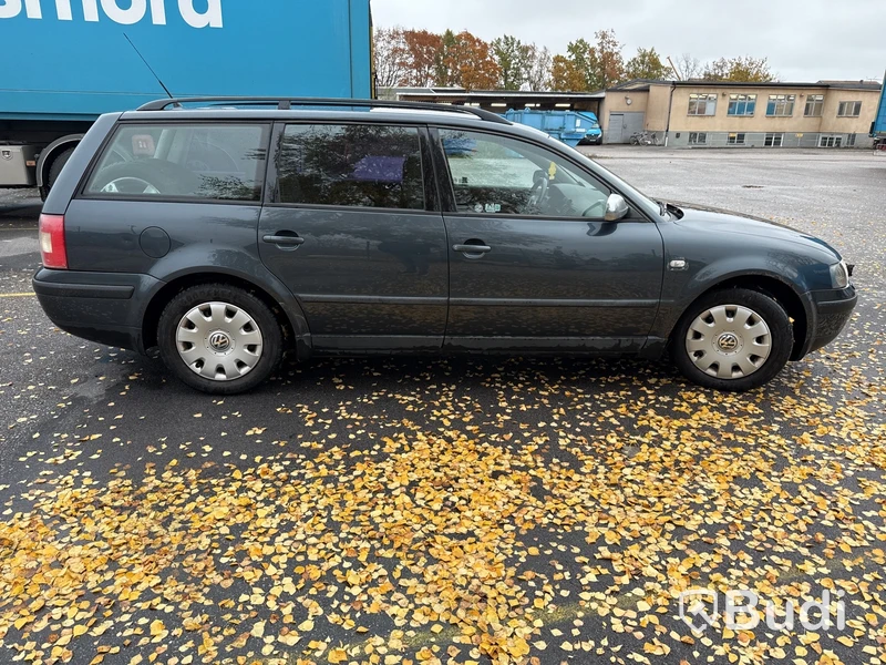 Volkswagen Passat 1.8T Variant (150hk) -2000