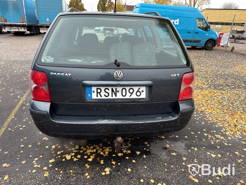 Volkswagen Passat 1.8T Variant (150hk) -2000