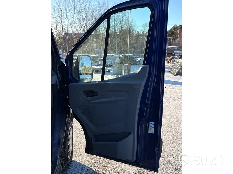 Ford Transit 310 2.0 TDCi | 16782 mil |130 hk | 2017 | Reparationsobjekt