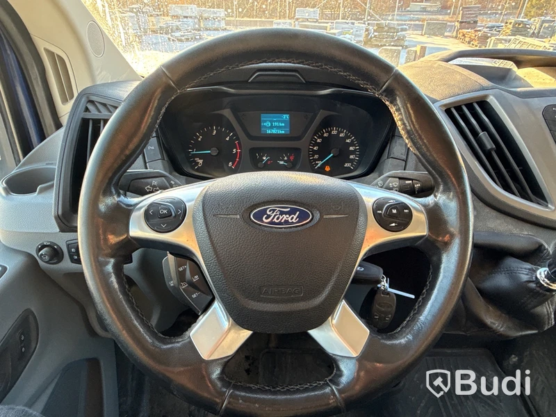 Ford Transit 310 2.0 TDCi | 16782 mil |130 hk | 2017 | Reparationsobjekt