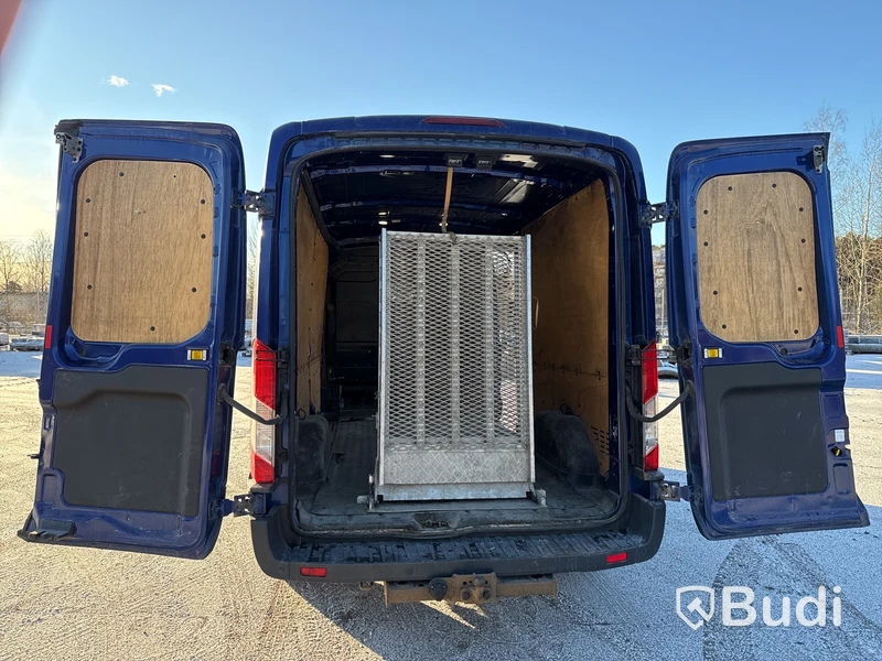 Ford Transit 310 2.0 TDCi | 16782 mil |130 hk | 2017 | Reparationsobjekt