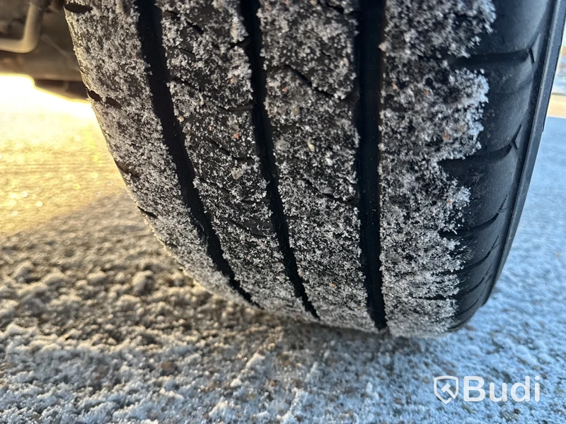 Ford Transit 310 2.0 TDCi | 16782 mil |130 hk | 2017 | Reparationsobjekt