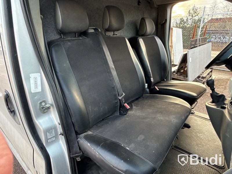 Opel Vivaro 2.5 CDTI | 146 hk | 2011 | Reparationsobjekt