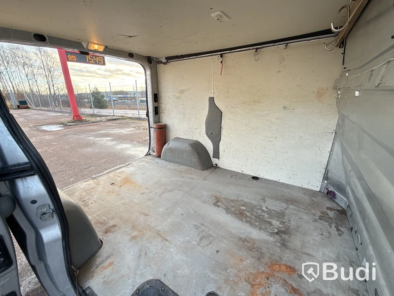 Opel Vivaro 2.5 CDTI | 146 hk | 2011 | Reparationsobjekt