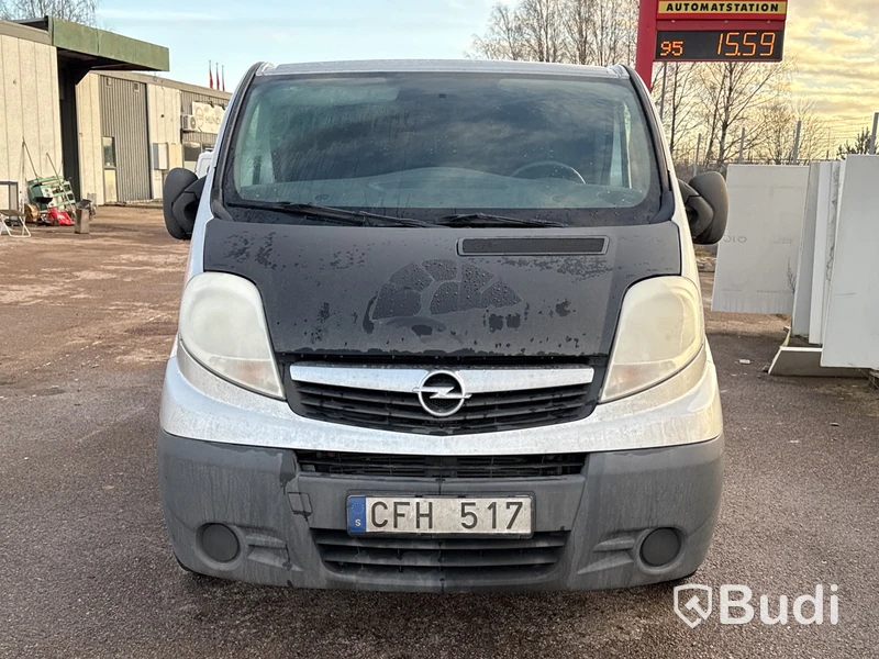 Opel Vivaro 2.5 CDTI | 146 hk | 2011 | Reparationsobjekt