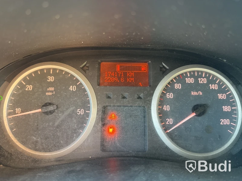 Opel Vivaro 2.0 CDTI | 17415 mil | 114 hk | 2011