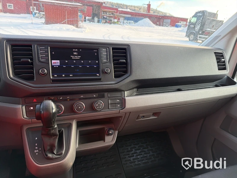 Skåpbil Volkswagen Crafter 35 2.0 TDI -2017